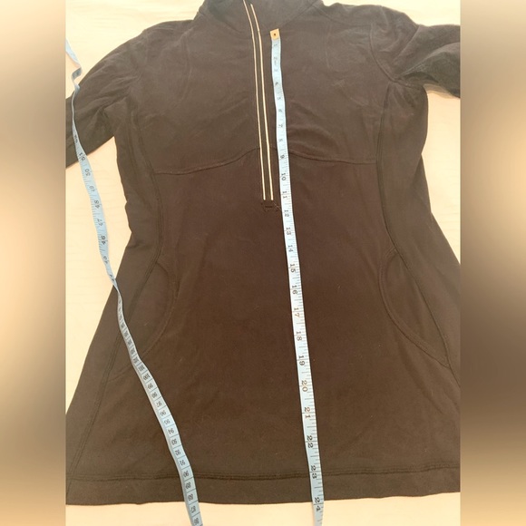 Lululemon half zip running shirt - Picture 7 of 7